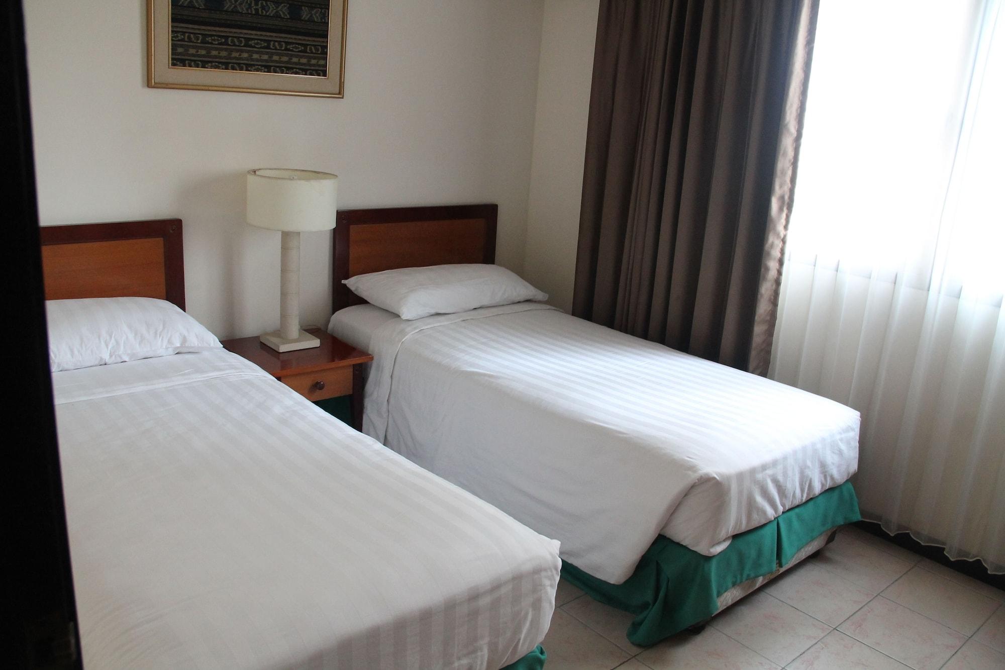 Verwood Hotel And Serviced Residence Surabaya Exterior photo